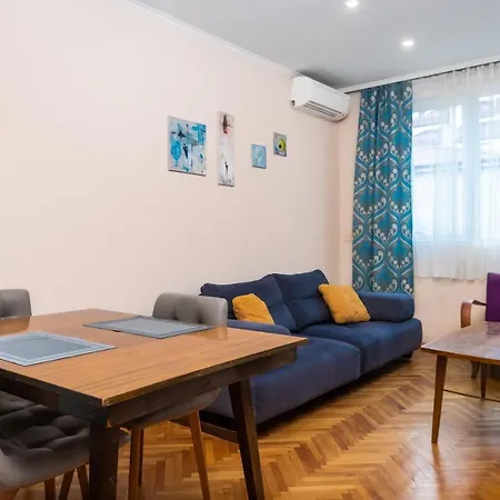 Lovely Cozy 2bd Near The Center Of * Sofia